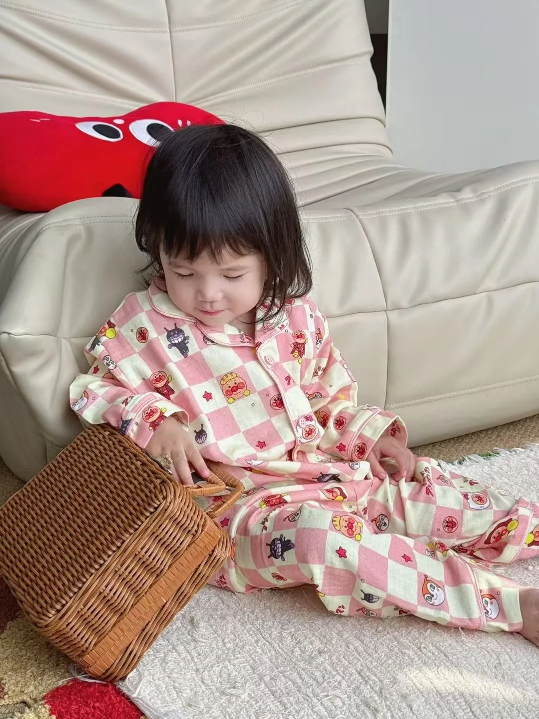 【80-130cm】絶対見逃さないで 存在感抜群 かわいさ満点 肌触り良い キッズ ルームウェア