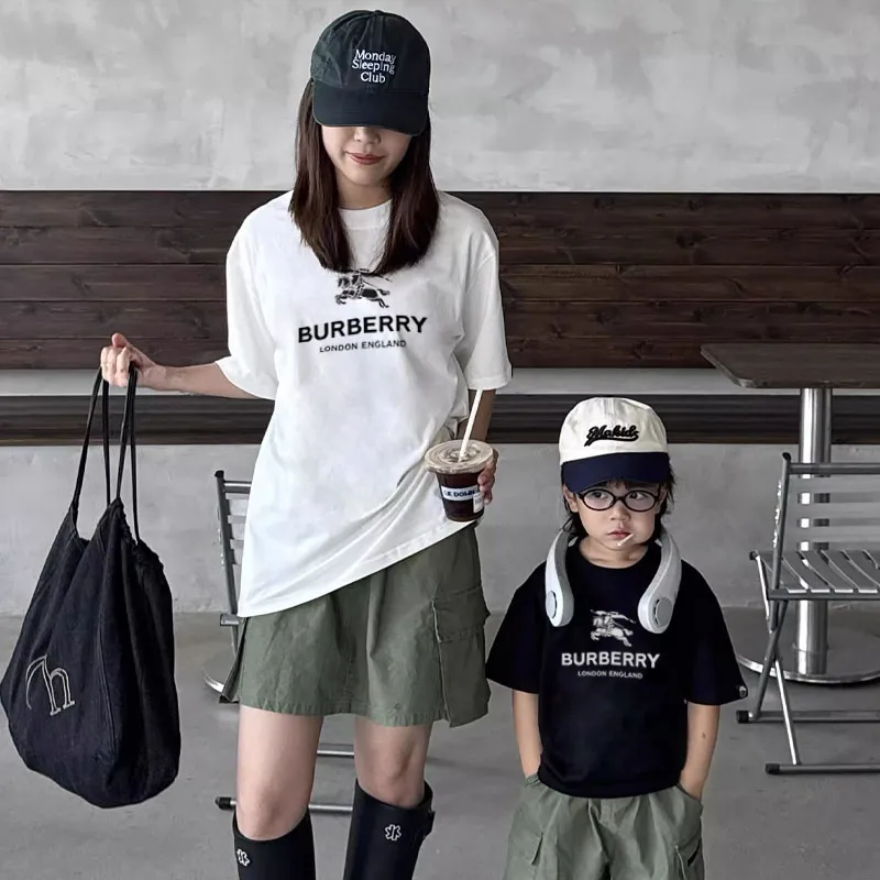 【90-160cm+親サイズ】存在感アップ  絶対流行 アルファベット 着やすい  親子ペア 半袖 Ｔシャツ