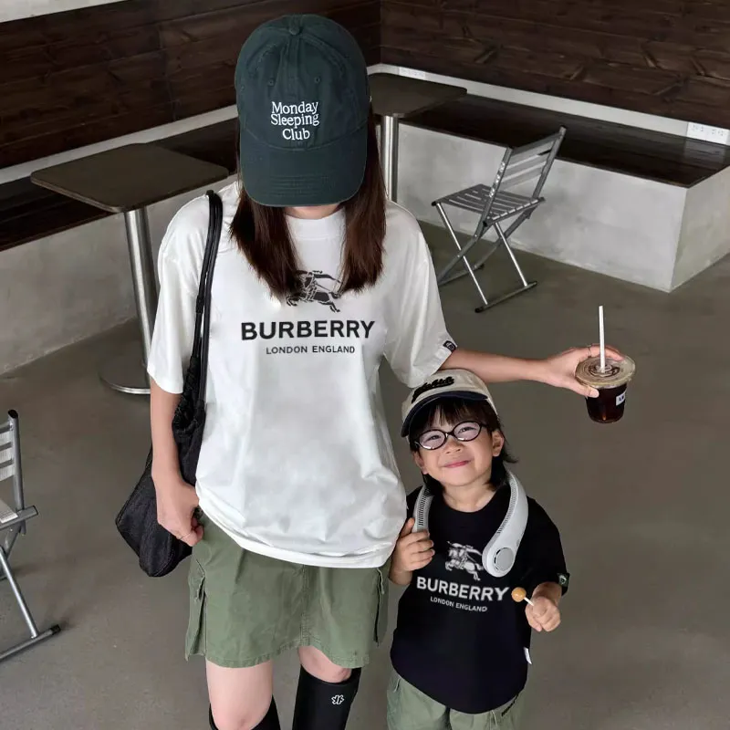 【90-160cm+親サイズ】存在感アップ  絶対流行 アルファベット 着やすい  親子ペア 半袖 Ｔシャツ