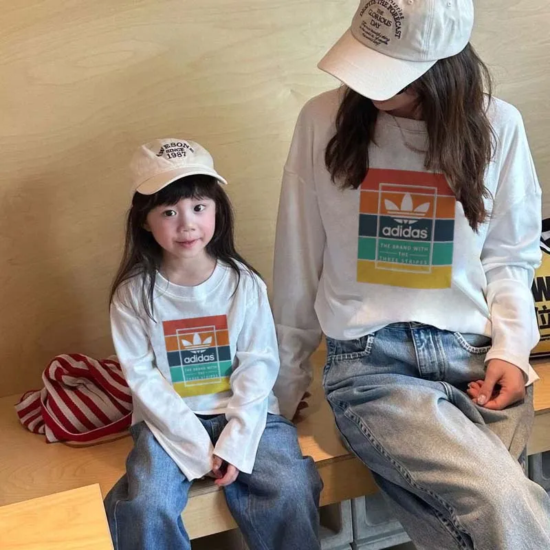 【90-160cm+親サイズ】コンフォート感抜群 爆売れ中 カジュアル トレンド  親子ペア 長袖 Ｔシャツ