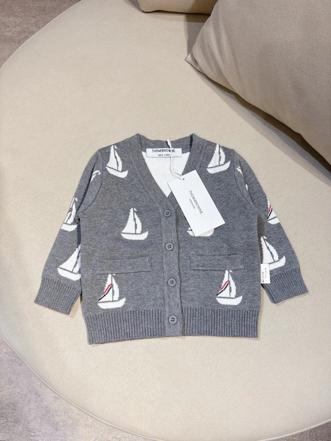 【73-110cm】絶対流行 秋の新作登場 トレンド  ふんわり優しい ベビ ニット カーディガン