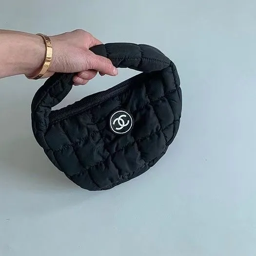 おしゃれ ふんわり柔らかい 小さめ パフバッグ ハンドバッグ