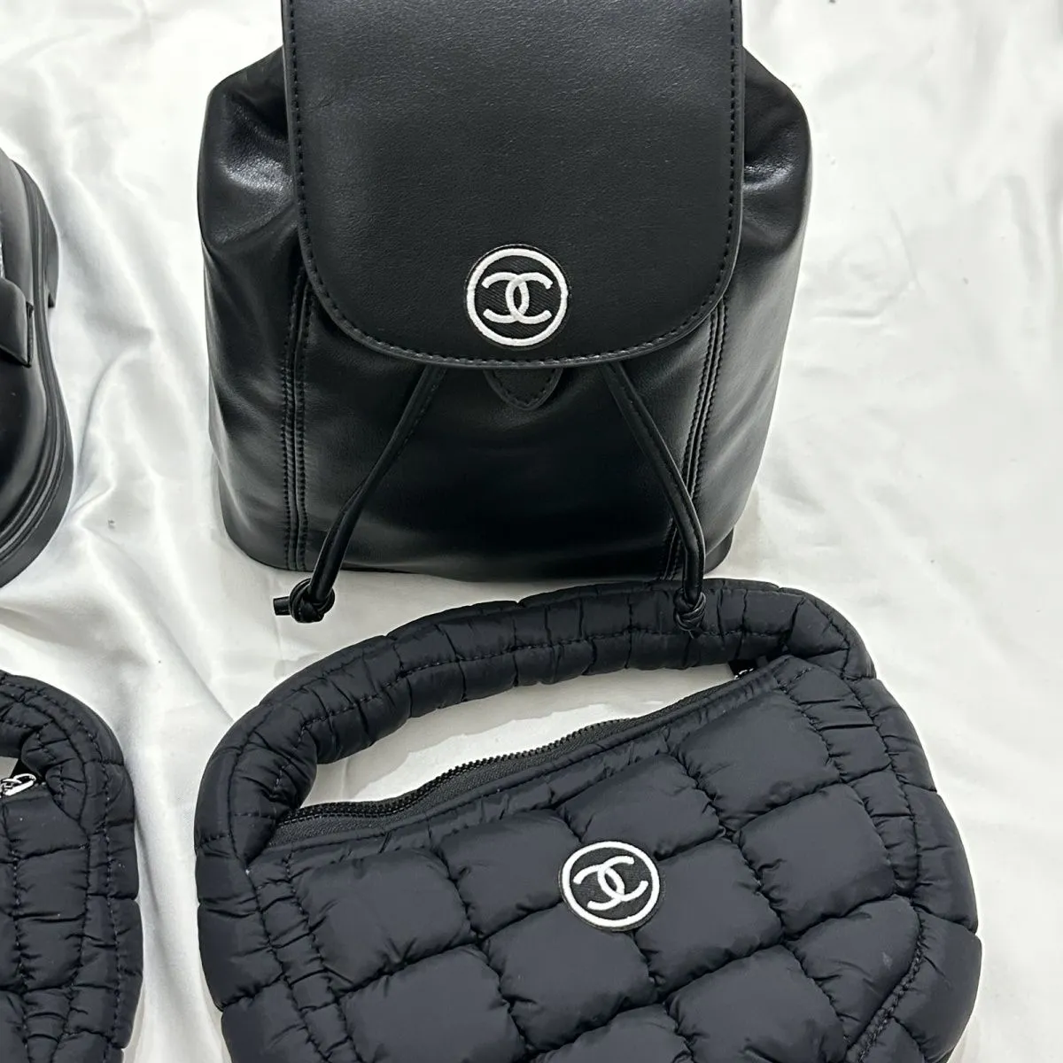 おしゃれ ふんわり柔らかい 小さめ パフバッグ ハンドバッグ