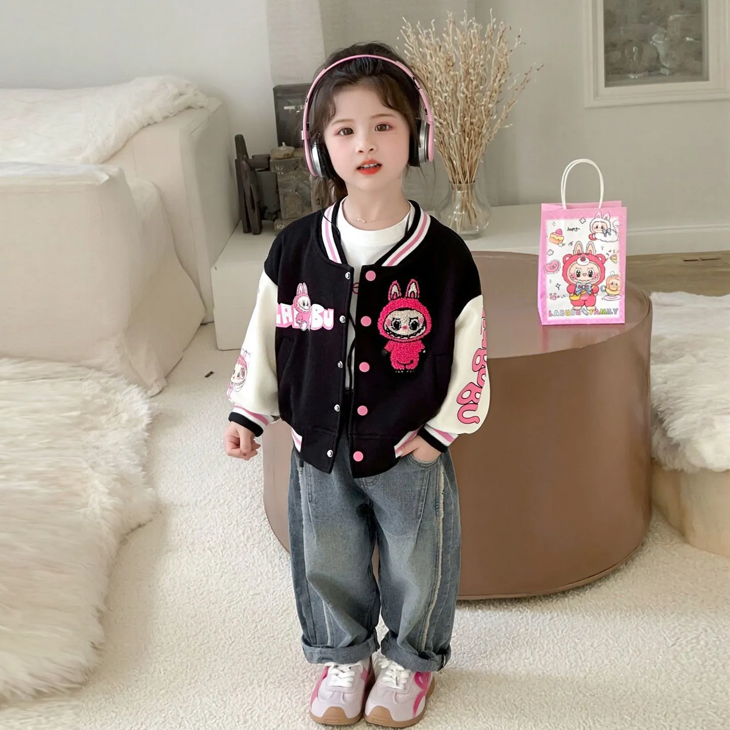 【80-150cm】人気爆発中 女の子 カジュアル 合わせやすい トレンド アウター