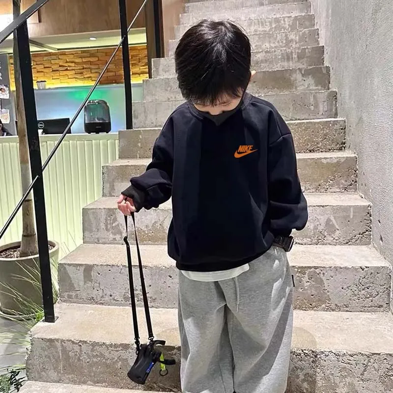 【90-160cm】リラックス感ある カジュアル カッコイイ 合わせやすい 男の子 トレーナー