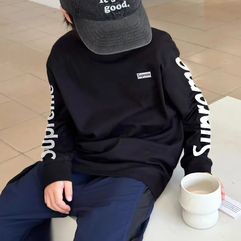 【90-160cm】トレンド感満点 爆売れ中 カジュアル スタイリッシュ 男の子 長袖 Ｔシャツ