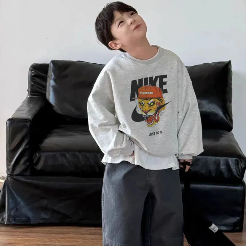 【90-160cm】これを逃す手はない 爆売れ中 カジュアル 快適な着心地 男の子 トレーナー