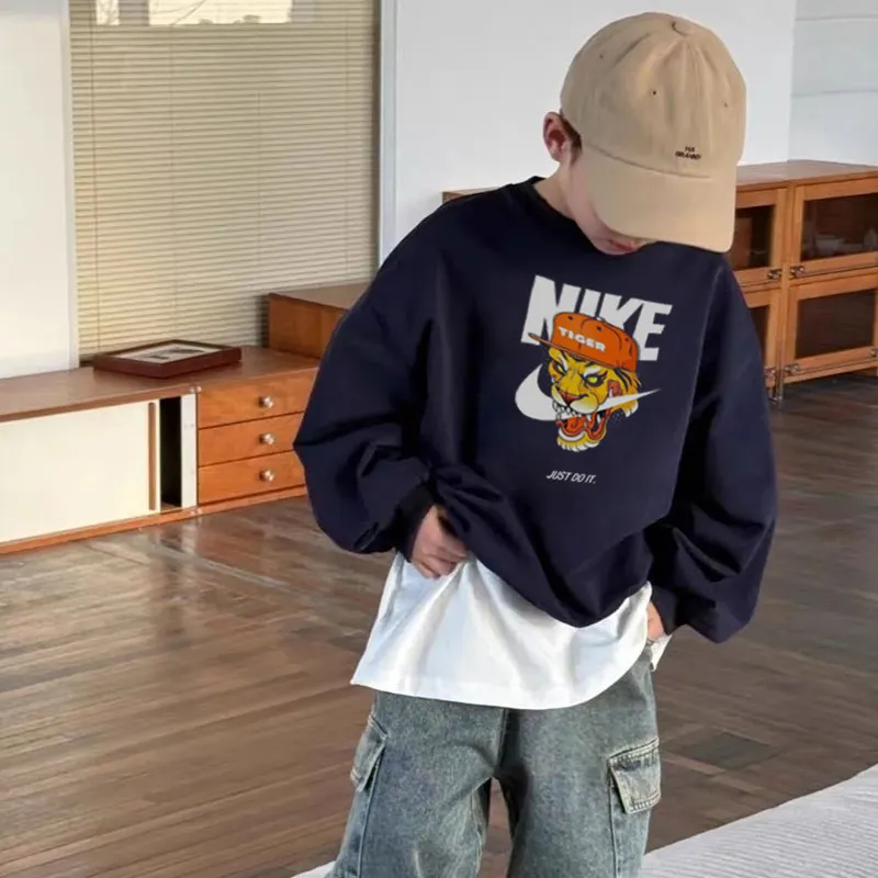 【90-160cm】これを逃す手はない 爆売れ中 カジュアル 快適な着心地 男の子 トレーナー