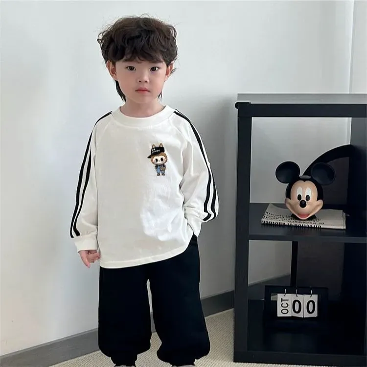 【100-160cm】ママたちに大好評 トレンド  キャラクター クール 着やすい 長袖 Ｔシャツ