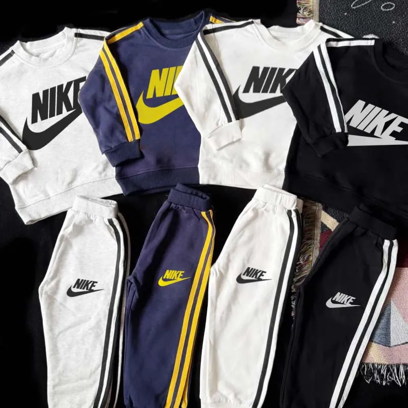 【90-150cm】二点セット デイリーに大活躍 爆売れ中 カジュアル スポーティ トレーナー+パンツ セットアップ