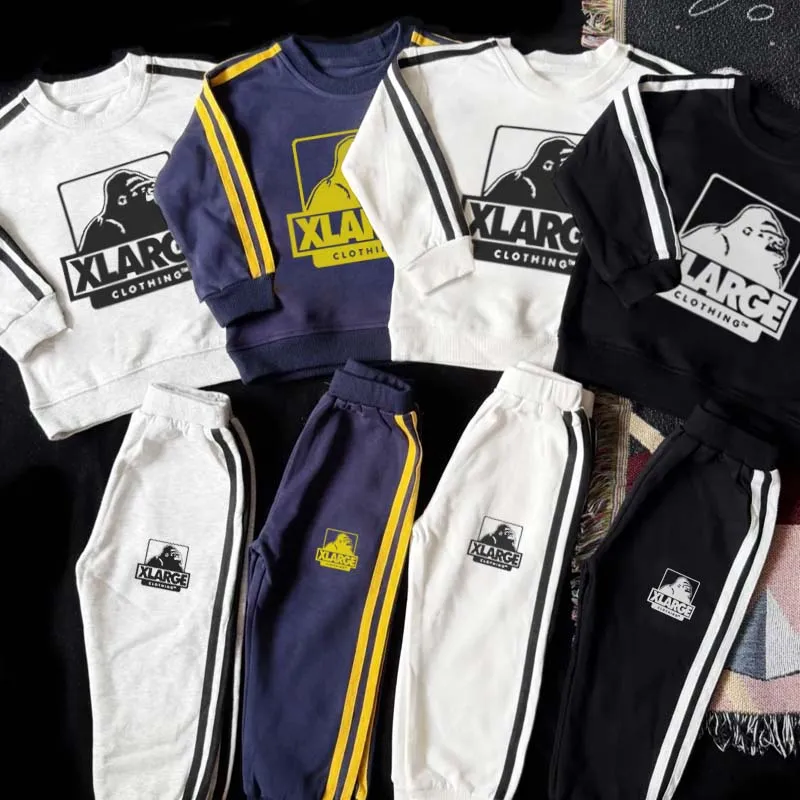 【90-150cm】二点セット 存在感アップ  爆売れ中 トレンド  スポーティ トレーナー+パンツ セットアップ