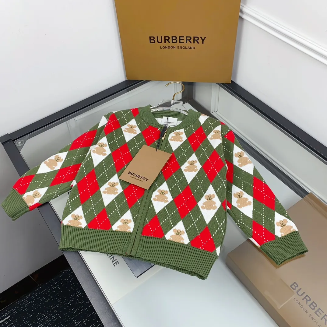 【110-150cm】目を奪われる かわいさ満点 柔らかい ニットカーディガン