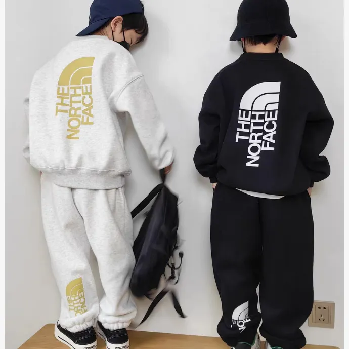 【100-160cm】二点セット  大好評  スポーツ  今季大注目 合わせやすい  秋冬 人気   男の子 セットアップ