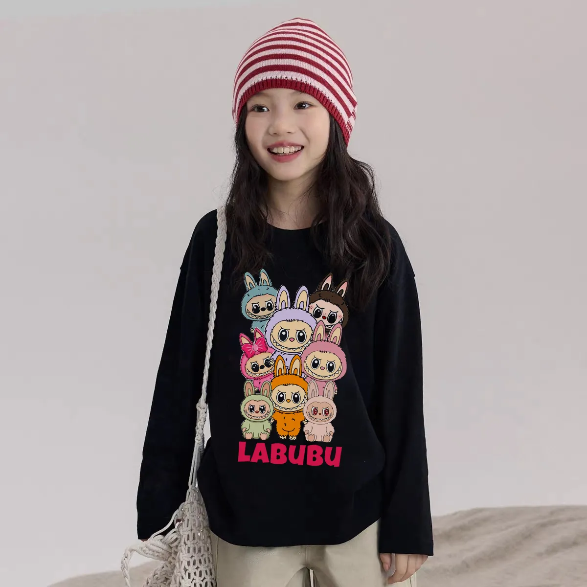 【90-160cm】好感度100％  人気爆発中 キャラクター 可愛い 女の子 長袖 Ｔシャツ