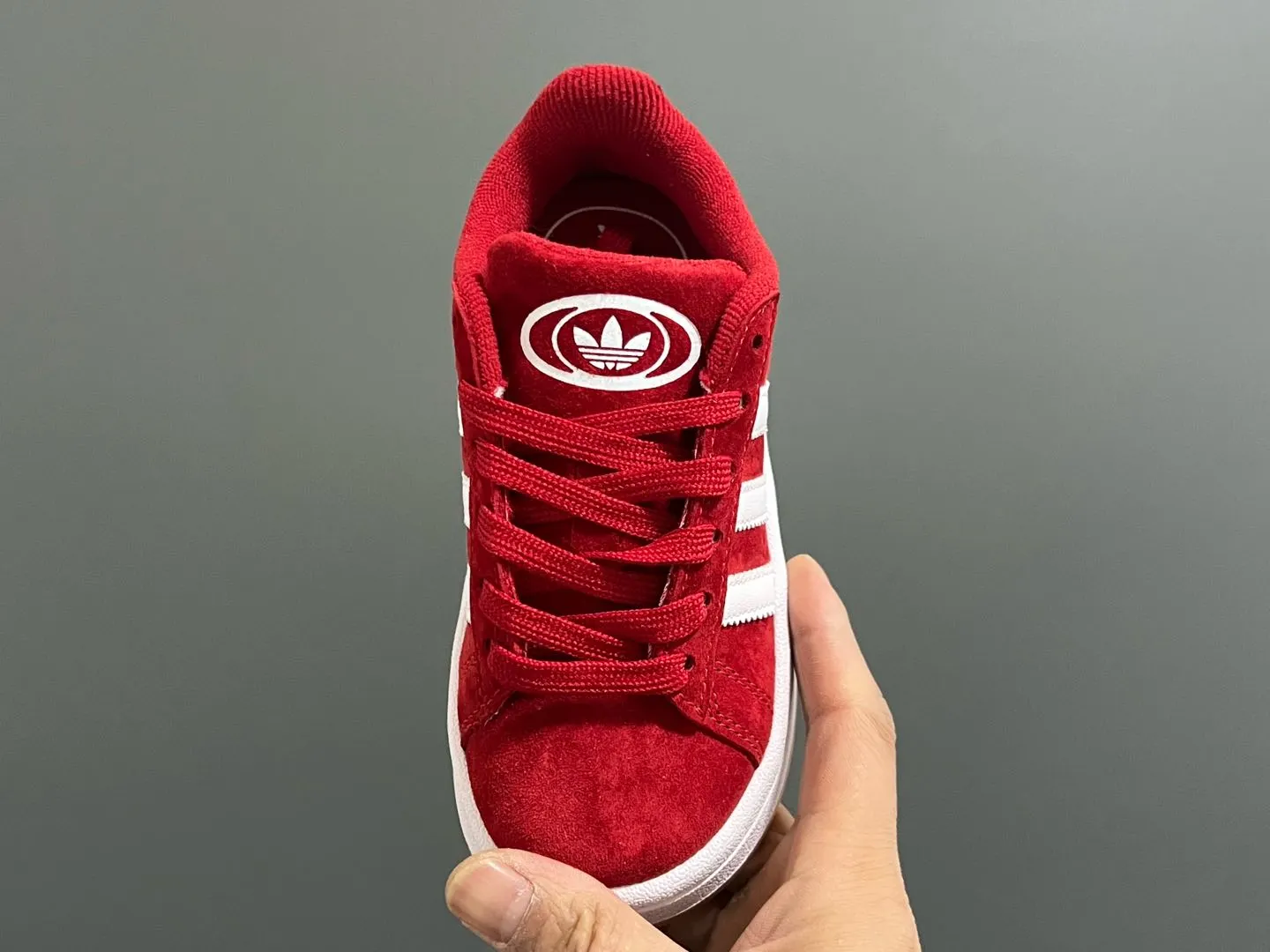 お気に入り 今季大注目 カジュアル クッション性 通学用に便利 シューズ スニーカー