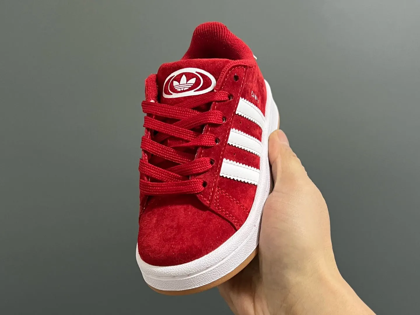 お気に入り 今季大注目 カジュアル クッション性 通学用に便利 シューズ スニーカー