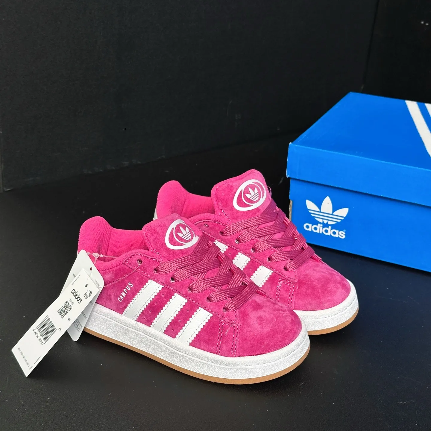 デイリーに大活躍 大注目 カジュアル 軽くて歩きやすい シューズ スニーカー