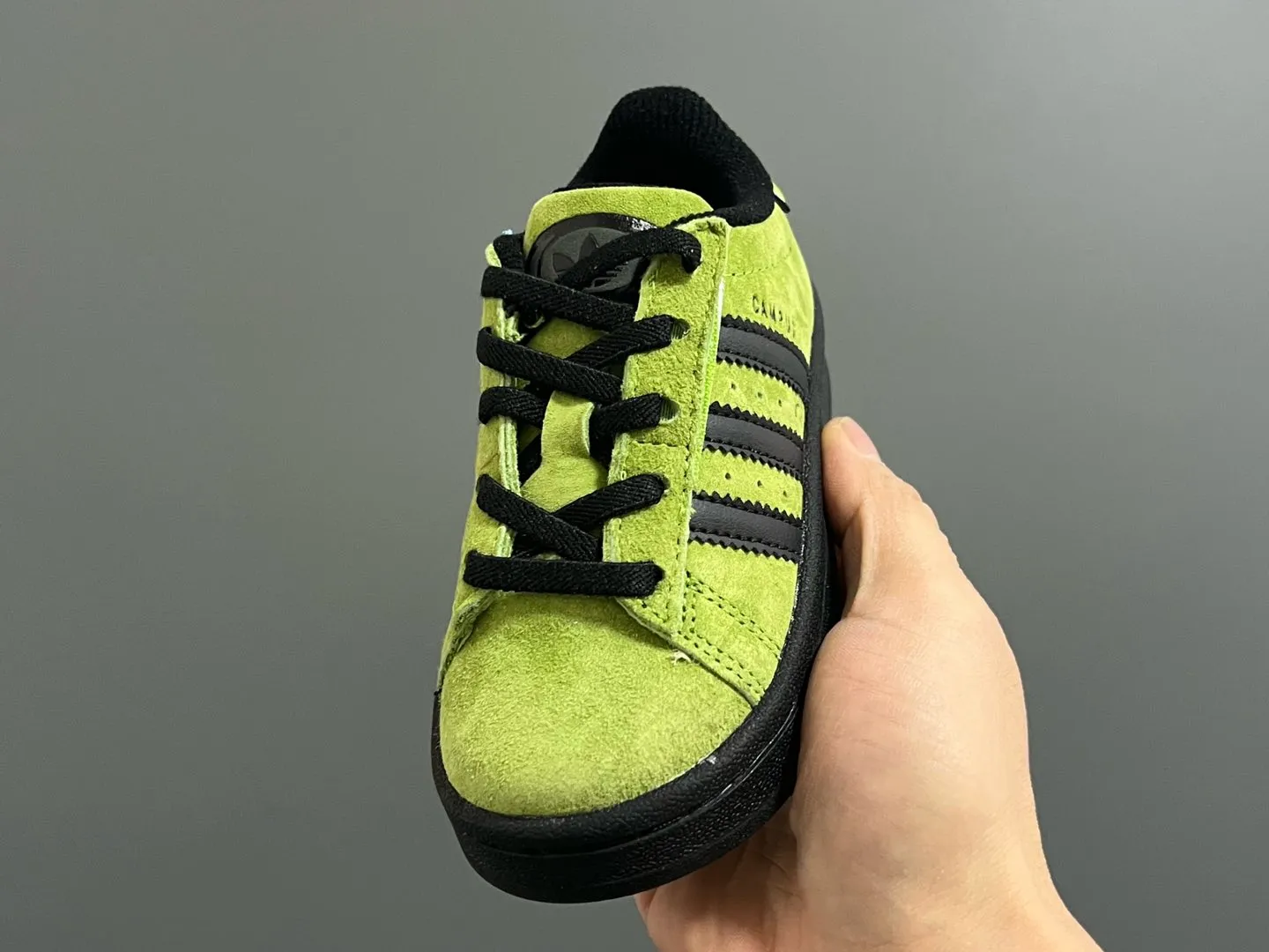 これを逃す手はない 好感度UP 防滑ソール スタイリッシュ シューズ スニーカー