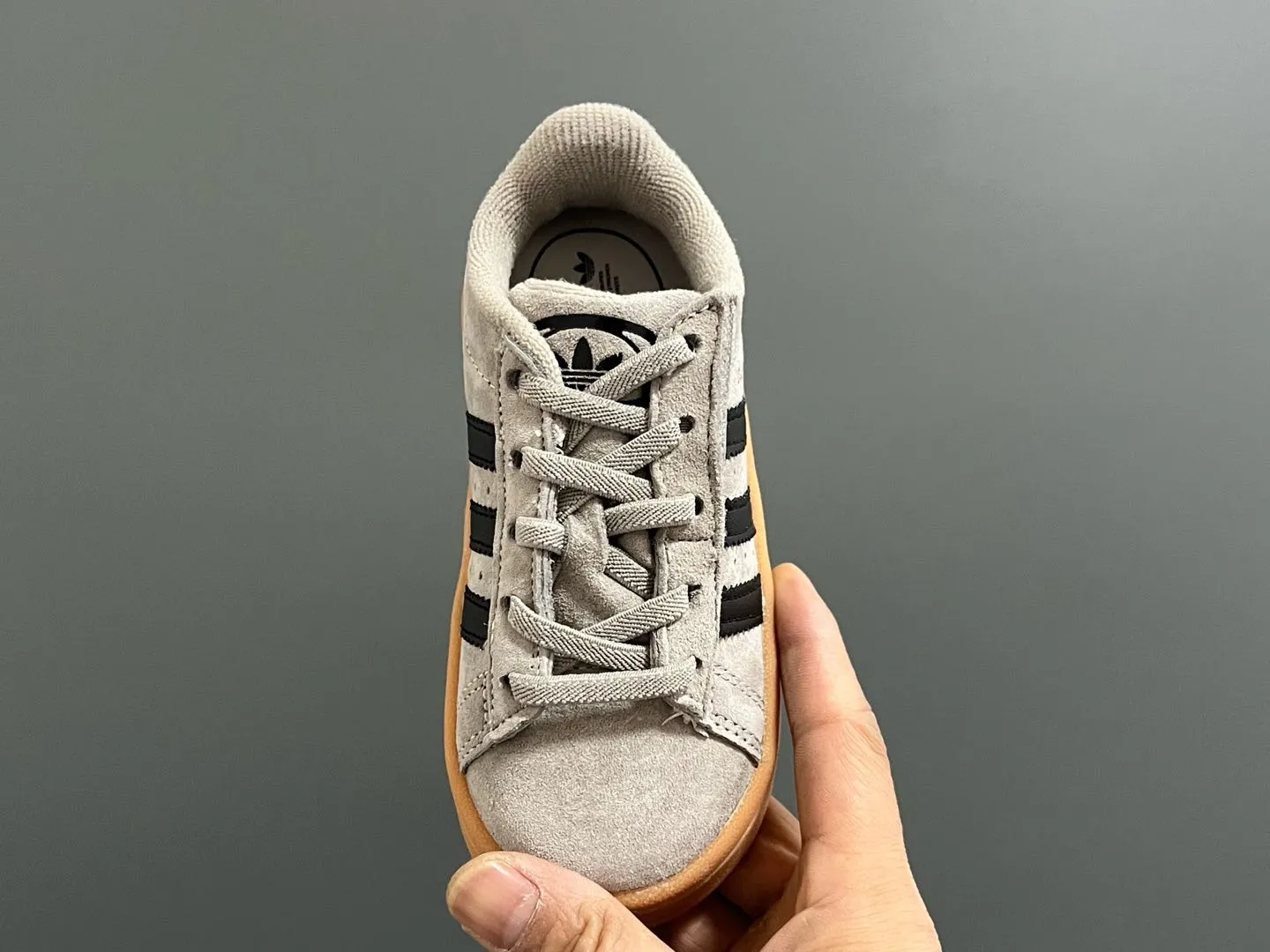 絶対見逃さないで 大活躍 トレンド  快適な履き心地 シューズ スニーカー