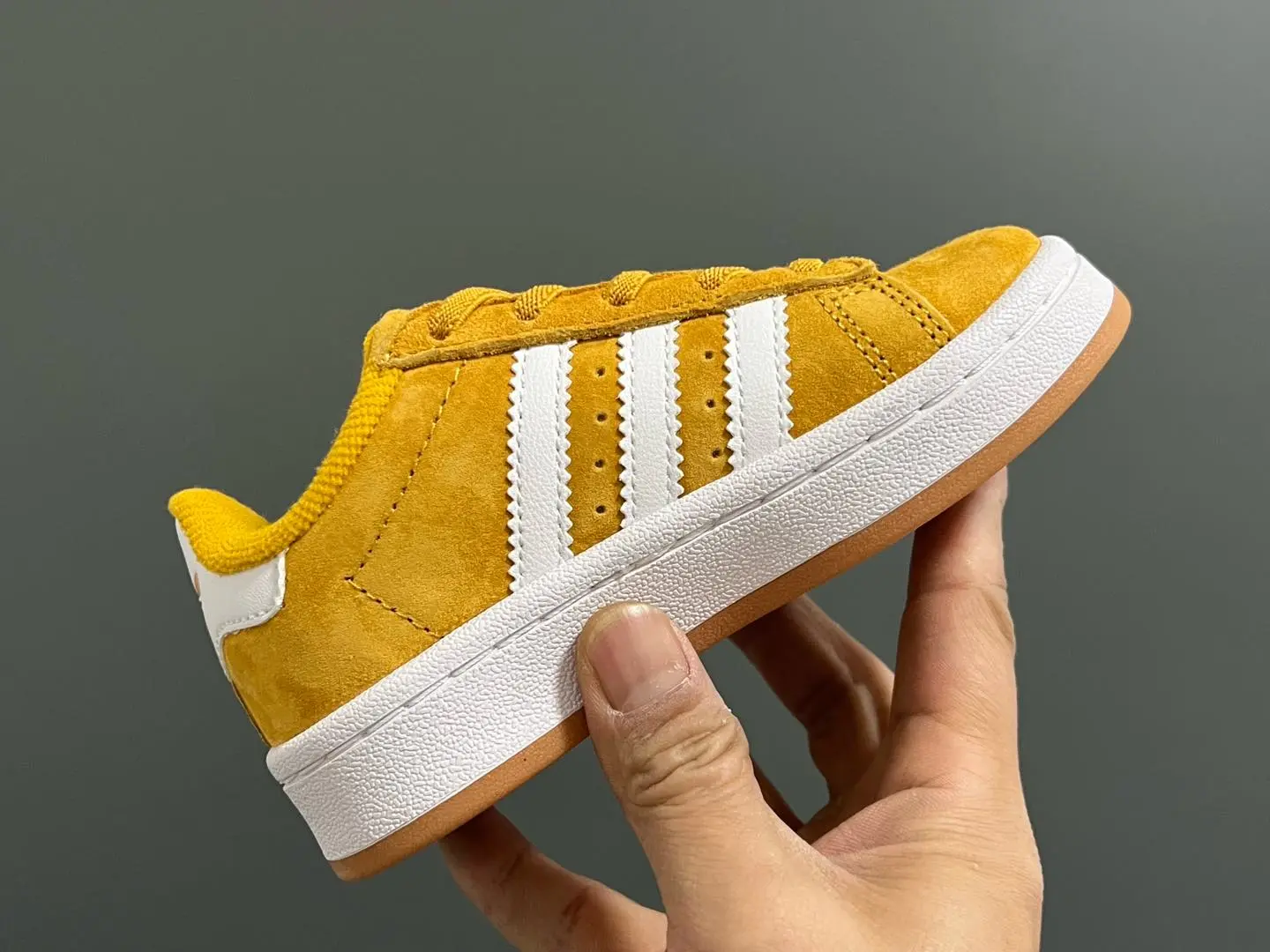 コンフォート感抜群 大注目 耐久性あり  滑り止めソール シューズ スニーカー