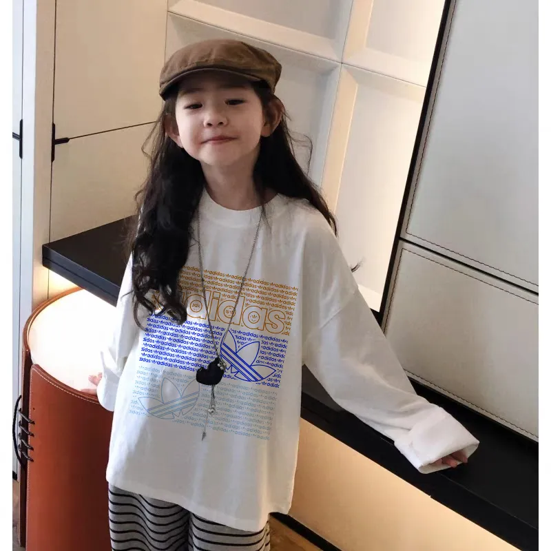 【90-160cm】これを逃す手はない 大人気 カジュアル 合わせやすい 女の子 長袖 Ｔシャツ