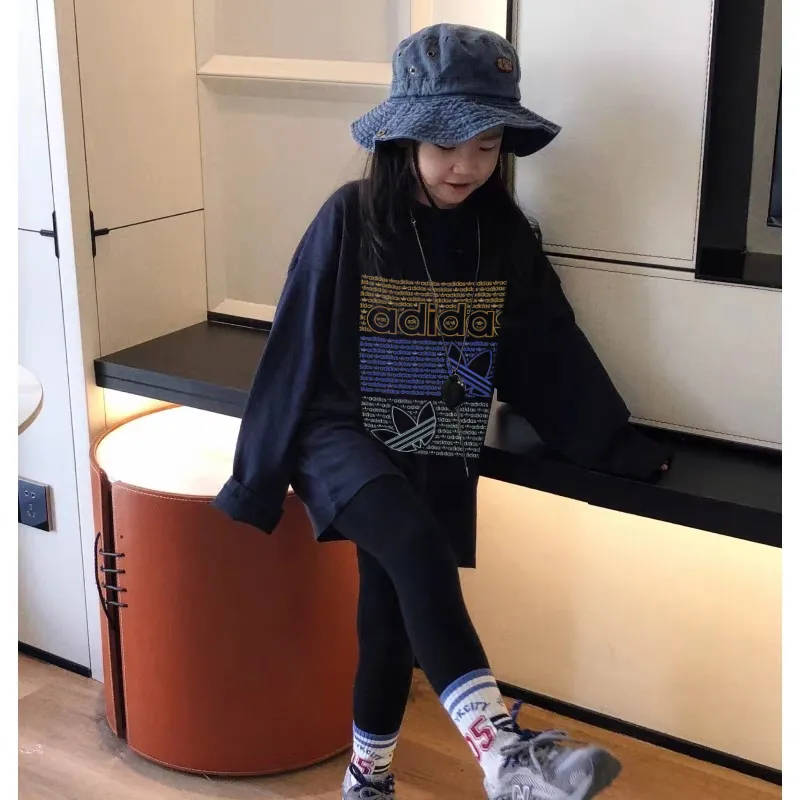 【90-160cm】これを逃す手はない 大人気 カジュアル 合わせやすい 女の子 長袖 Ｔシャツ