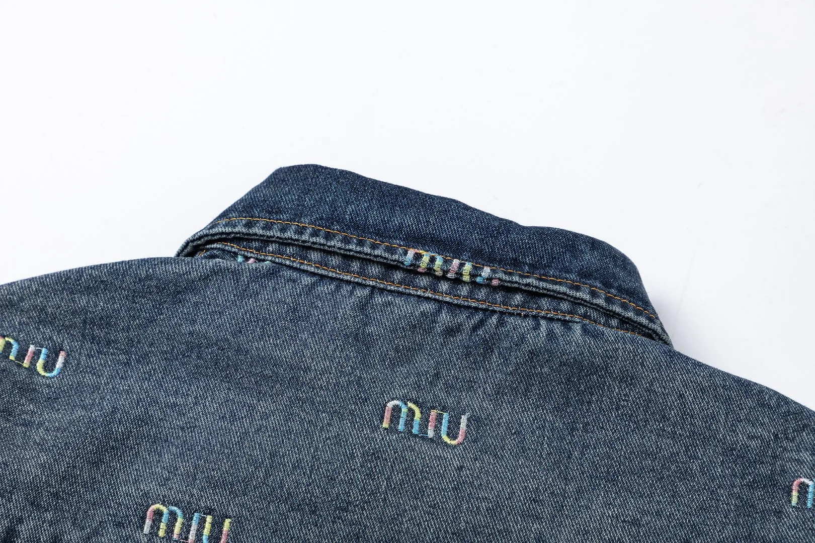 【100-165cm】話題沸騰中 品質満点 カジュアル 合わせやすい 女の子 デニム アウター