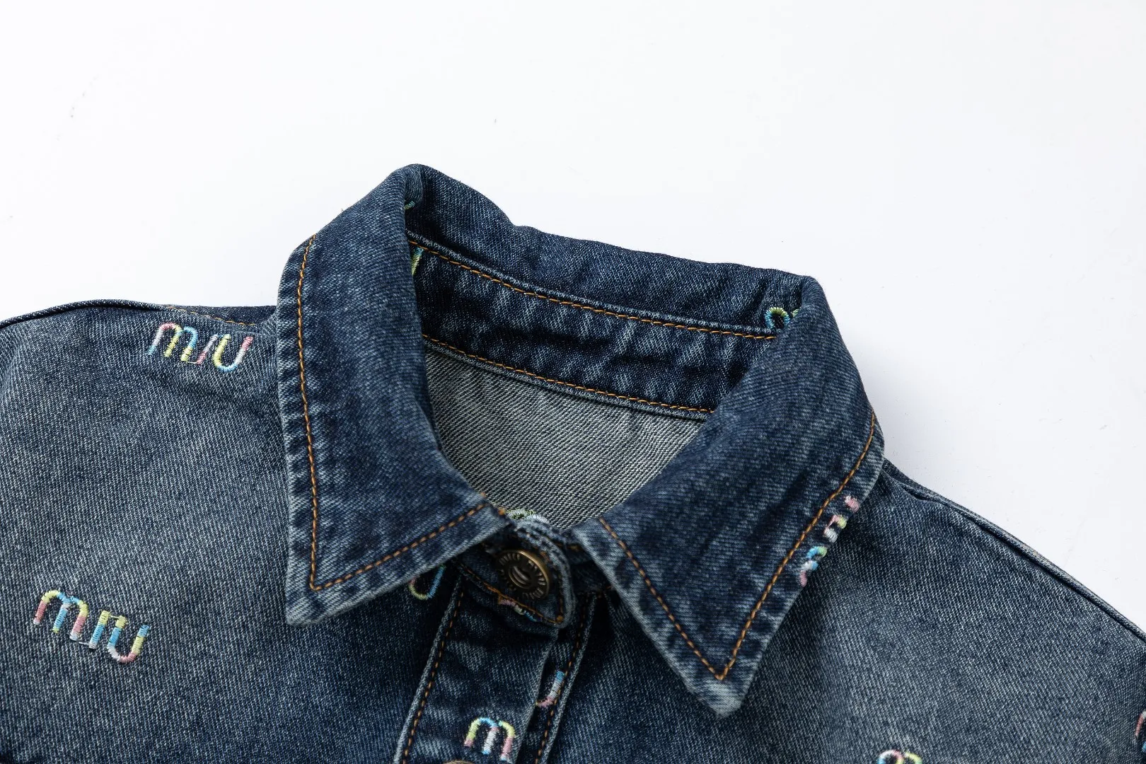 【100-165cm】話題沸騰中 品質満点 カジュアル 合わせやすい 女の子 デニム アウター