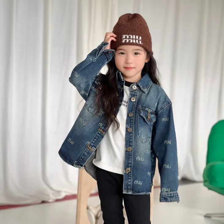【100-165cm】話題沸騰中 品質満点 カジュアル 合わせやすい 女の子 デニム アウター