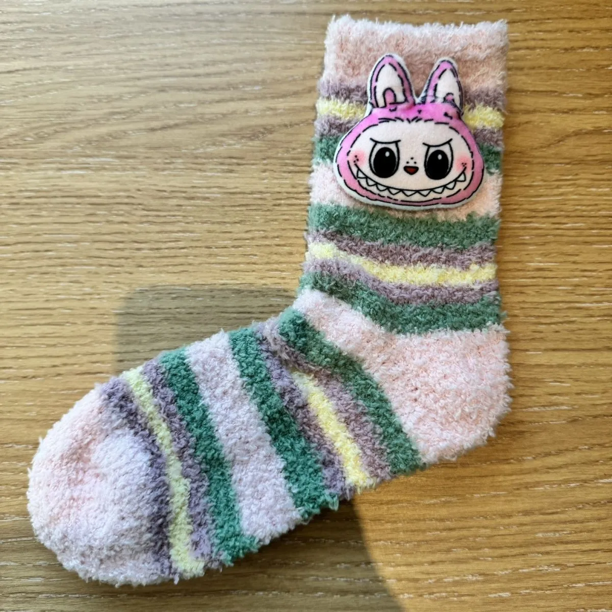 ３足セット 絶対欲しい 可愛い 秋冬新作 柔らかい履き心地 保温性 レディース 中筒ソックス