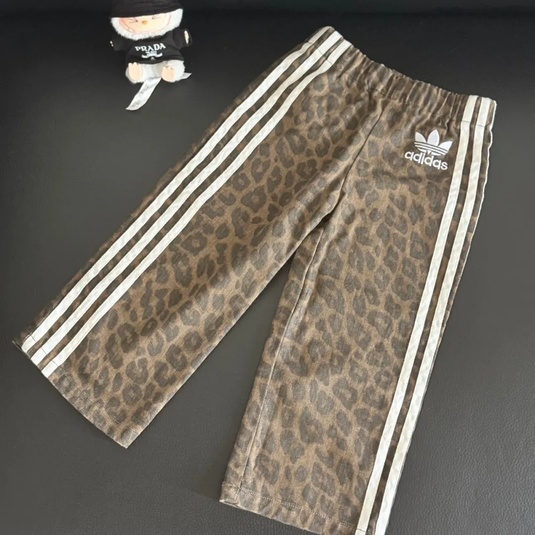 【80-130cm】トレンド感たっぷり 大注目 カジュアル ヒョウ柄 動きやすさ抜群 パンツ