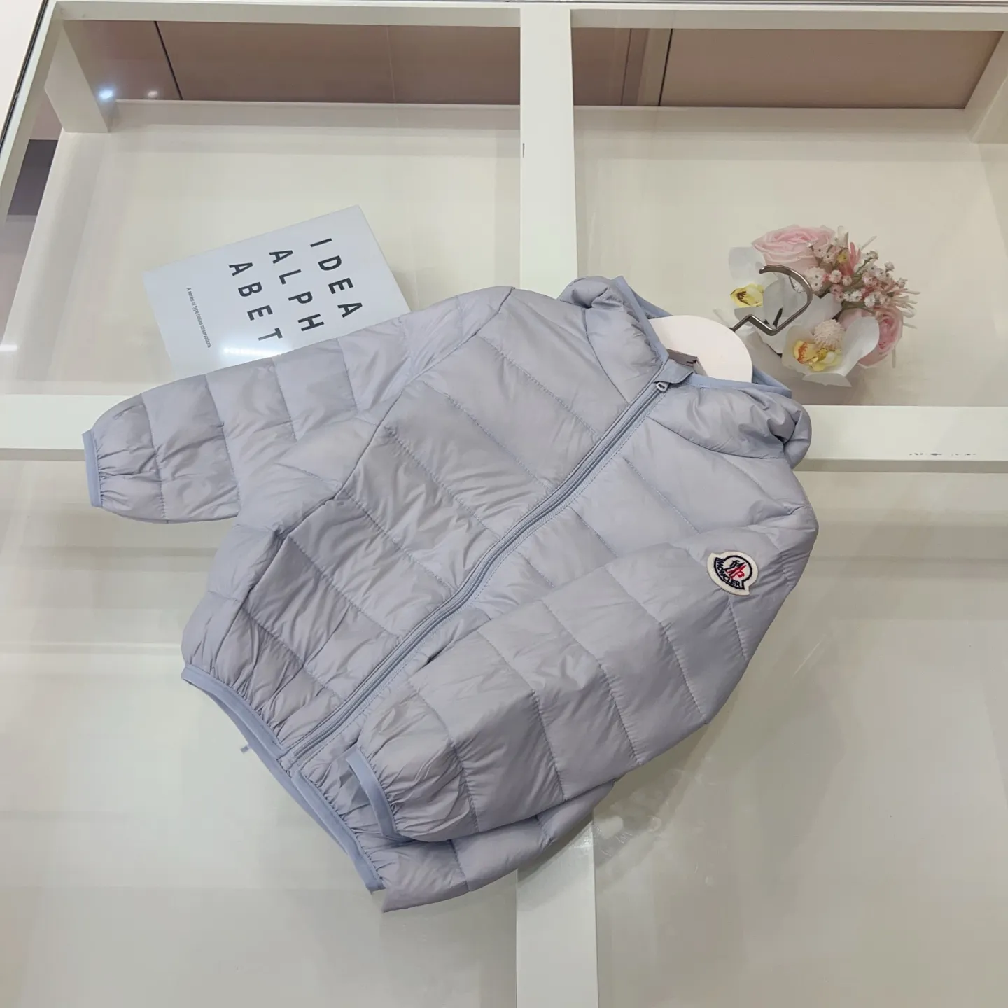 【100-170cm】絶対後悔しない アウトドア 防寒 重ね着OK 多色展開 キッズ 軽量ダウンジャケット