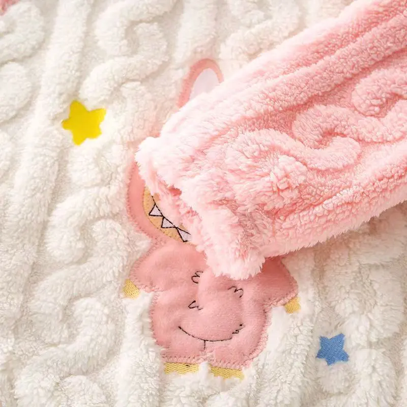 【90-140cm】大人気 厚手 あったか カートゥーン ルームウェア パジャマセット