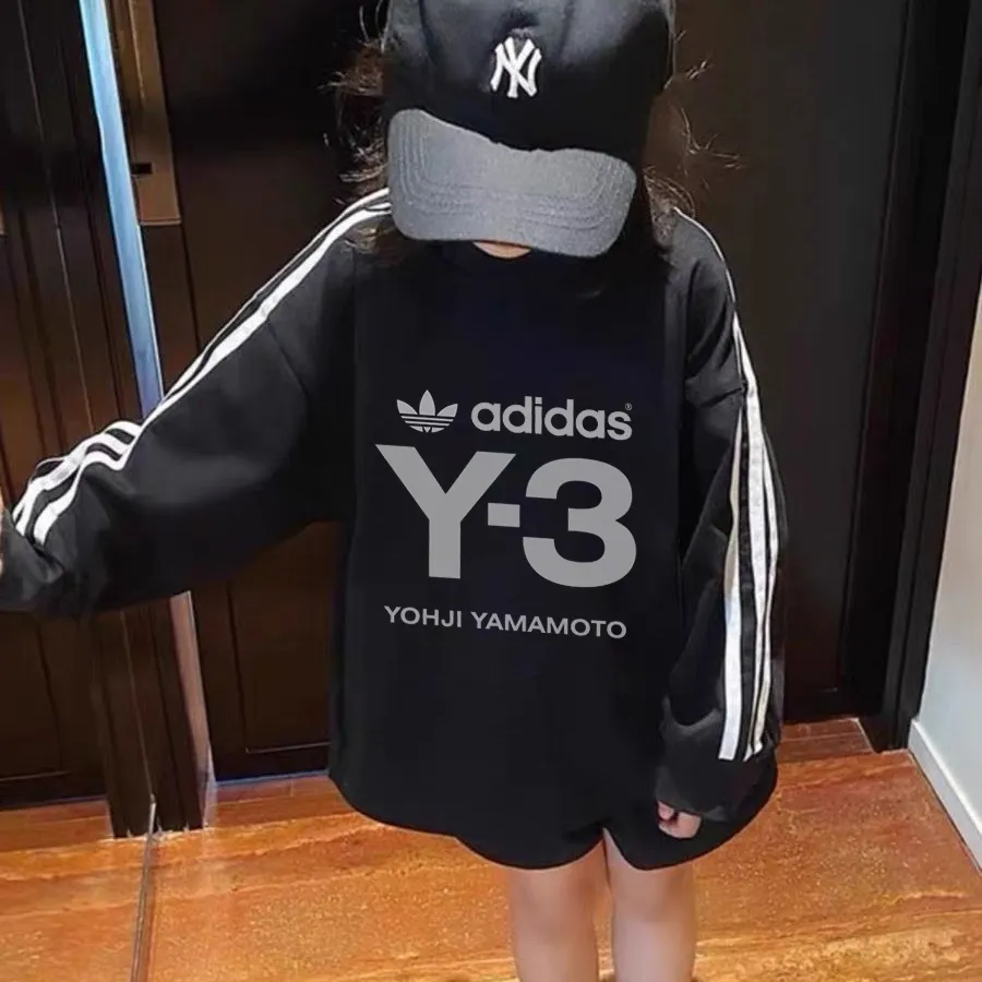 【90-150cm】毎日着たくなる 新作登場 おしゃれ カジュアル 合わせやすい 女の子 長袖 Ｔシャツ