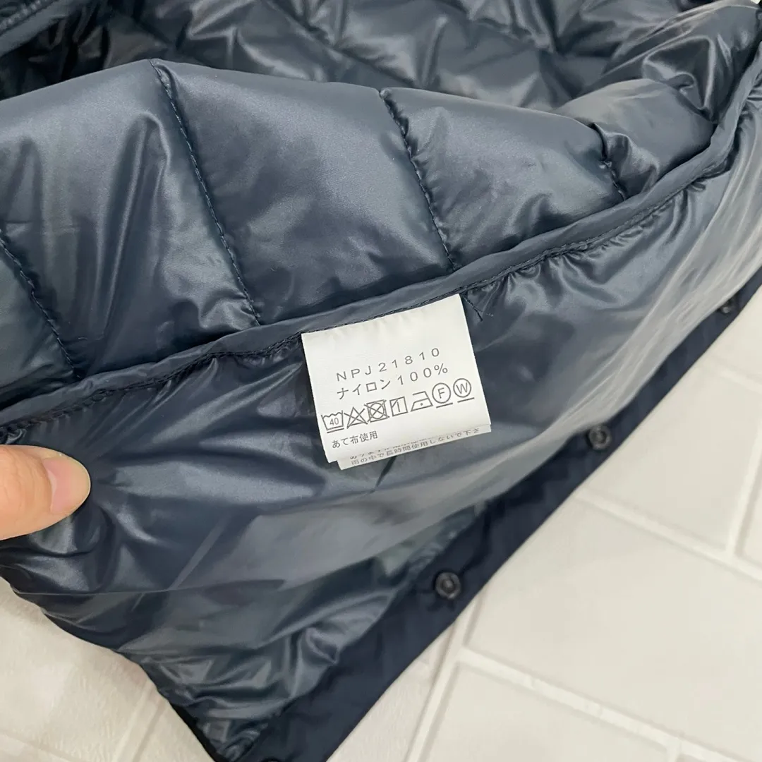 【100-160cm】インナーとしても シンプル 重ね着OK 軽量 保温性抜群 キッズ ダウンジャケット