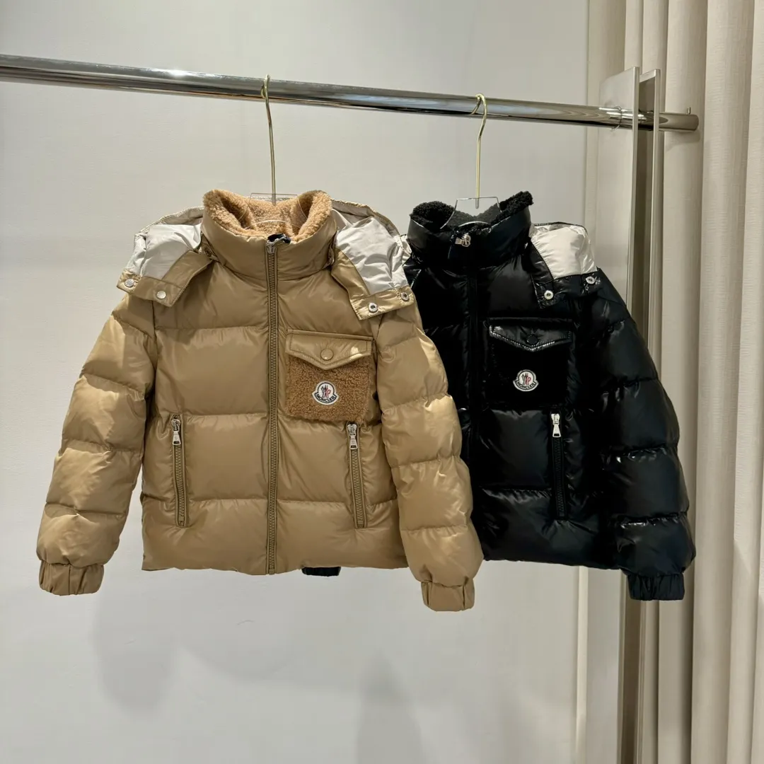 【110-160cm】冬のマストアイテム 保温性抜群 フリース襟付 フード付き ダウンジャケット