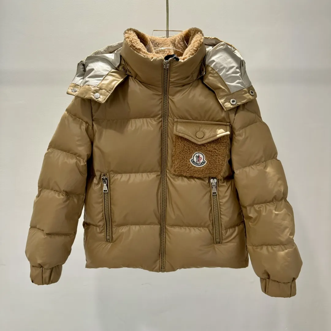 【110-160cm】冬のマストアイテム 保温性抜群 フリース襟付 フード付き ダウンジャケット