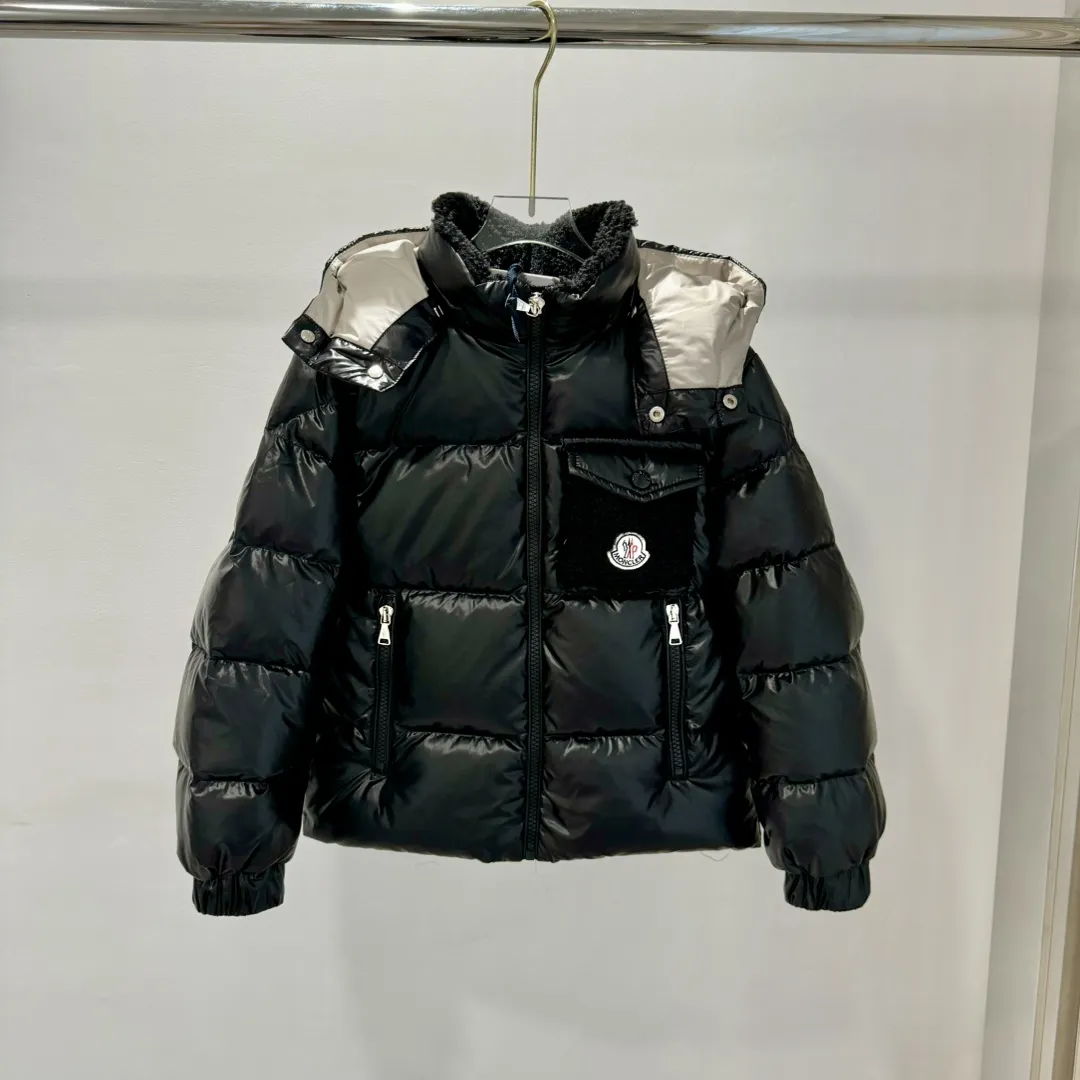 【110-160cm】冬のマストアイテム 保温性抜群 フリース襟付 フード付き ダウンジャケット