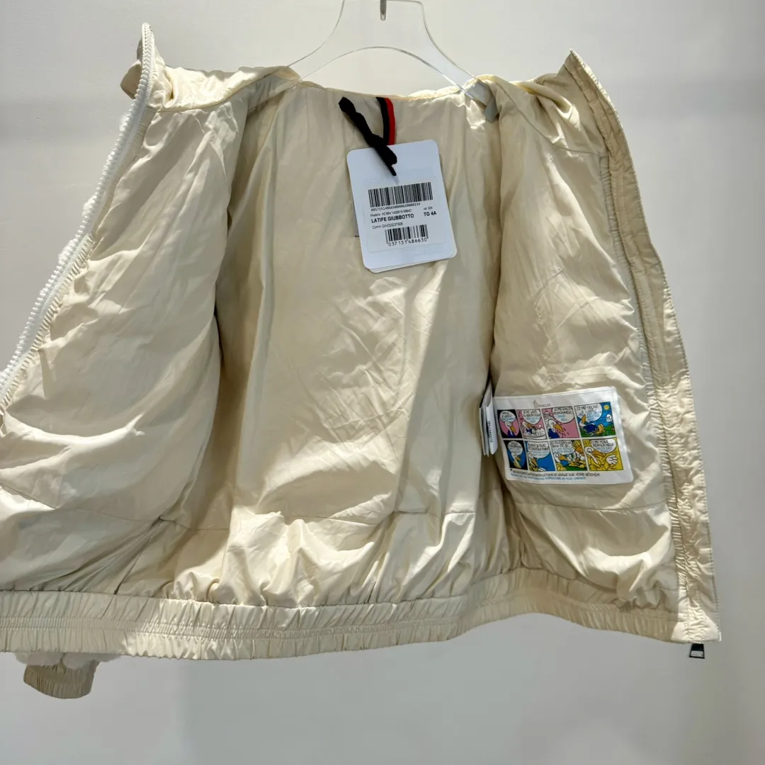 【110-160cm】絶対後悔しない おしゃれ ふわふわ 柔らかい手触り フード付き ダウンジャケット