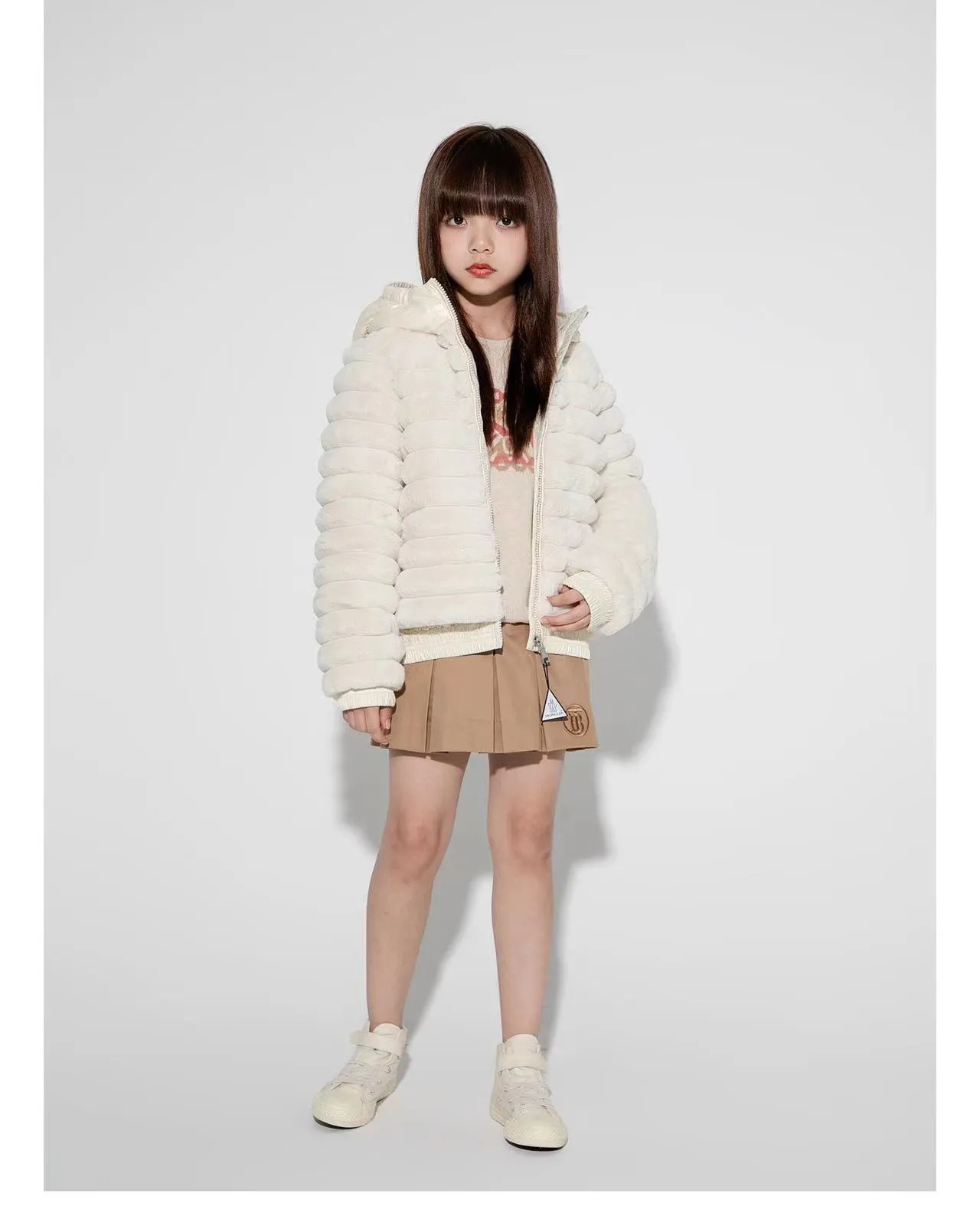 【110-160cm】絶対後悔しない おしゃれ ふわふわ 柔らかい手触り フード付き ダウンジャケット