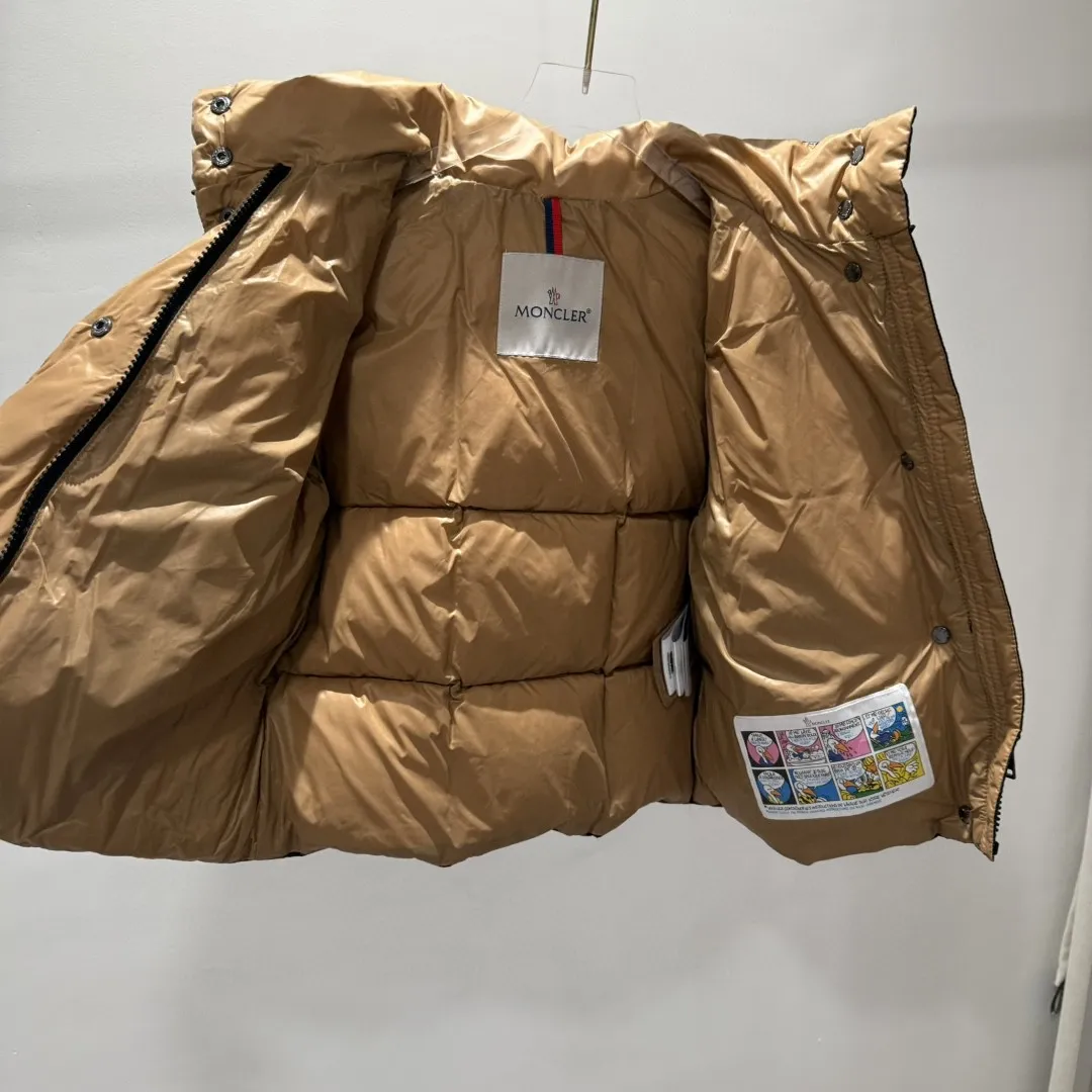 【110-160cm】ママたちに大好評 おしゃれ 保温性抜群 フード付き ダウンジャケット