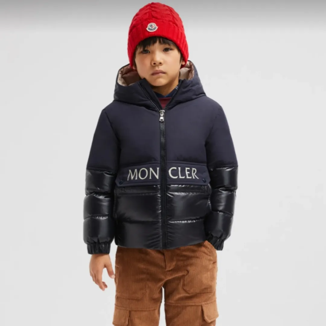 【110-160cm】着回し力抜群 保温性抜群 合わせやすい フード付き ダウンジャケット