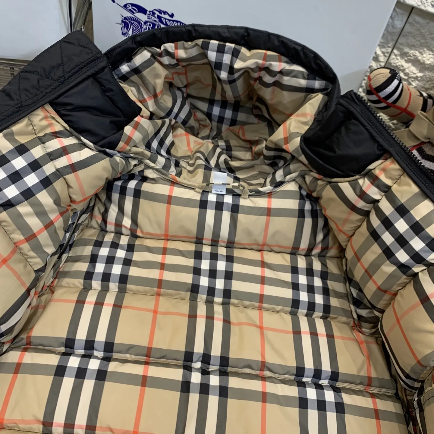 【100-160cm】好感度100％  品質満点 おしゃれ トレンド  防寒対策 ダウンジャケット