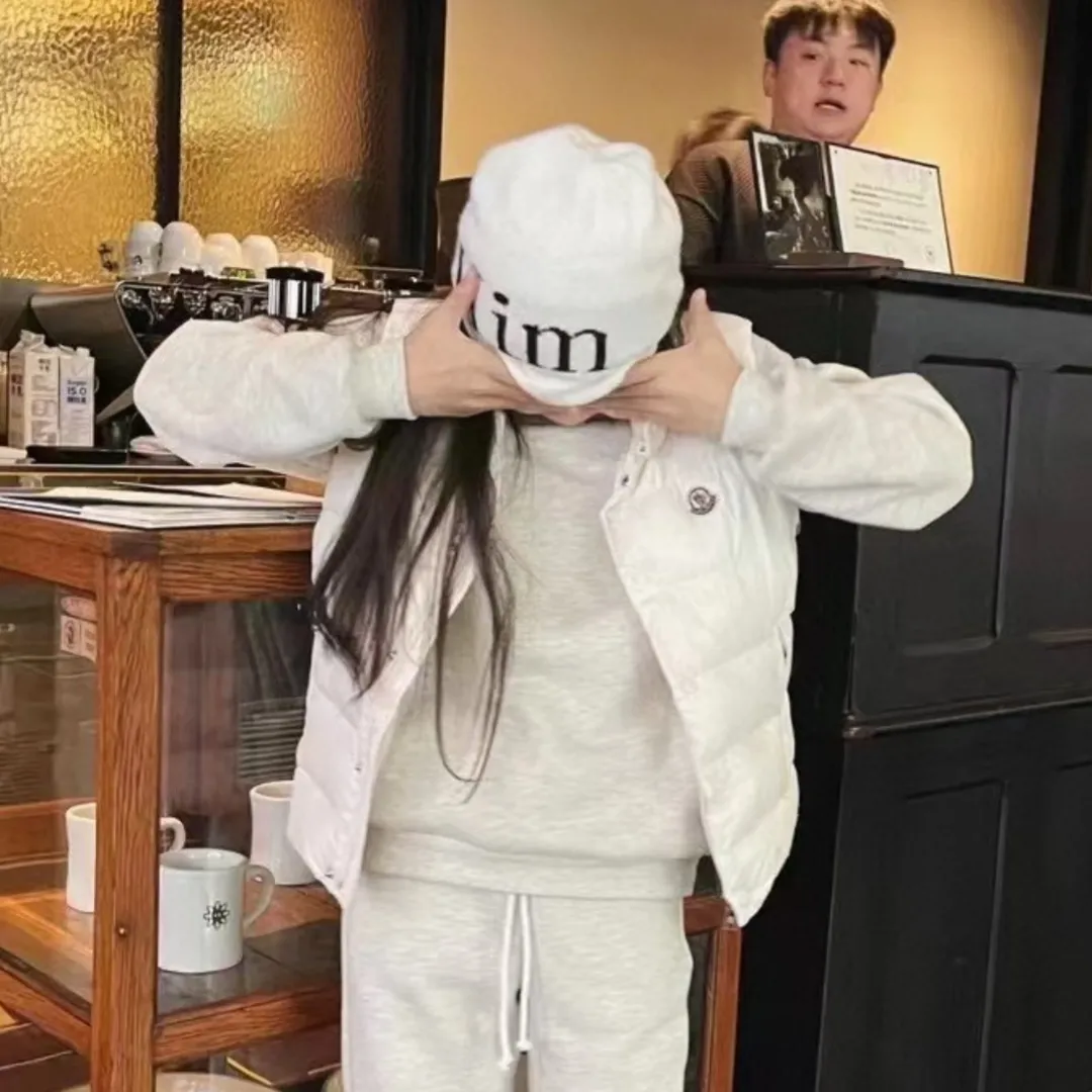 【110-170cm】SNSで話題 爆売れ中 トレンド  保温性抜群 ユニセックス ダウンベスト