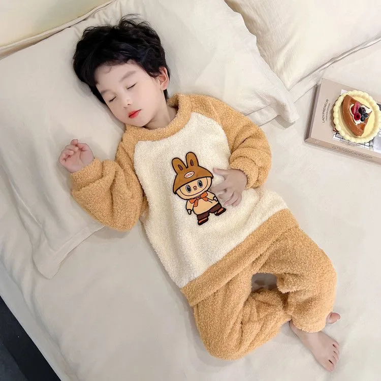 【90-140cm】絶対欲しい！可愛い あったか カートゥーン ルームウェア セット