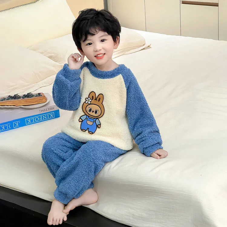 【90-140cm】絶対欲しい！可愛い あったか カートゥーン ルームウェア セット