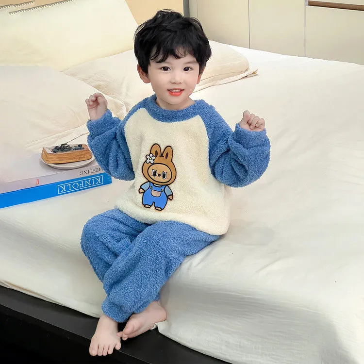 【90-140cm】絶対欲しい！可愛い あったか カートゥーン ルームウェア セット