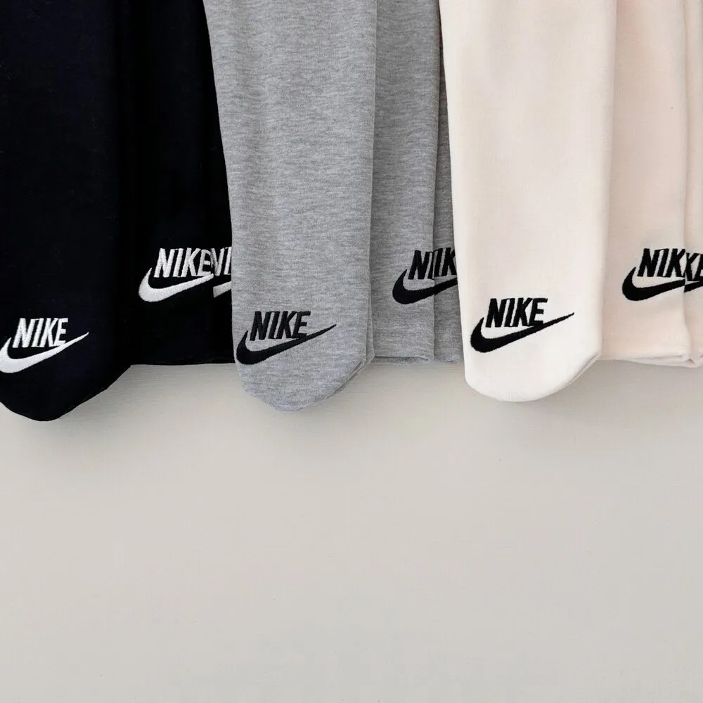 【66-90cm】ママたちに大好評 売れ筋 動きやすい 保温性抜群 ベビー フット付きパンツ