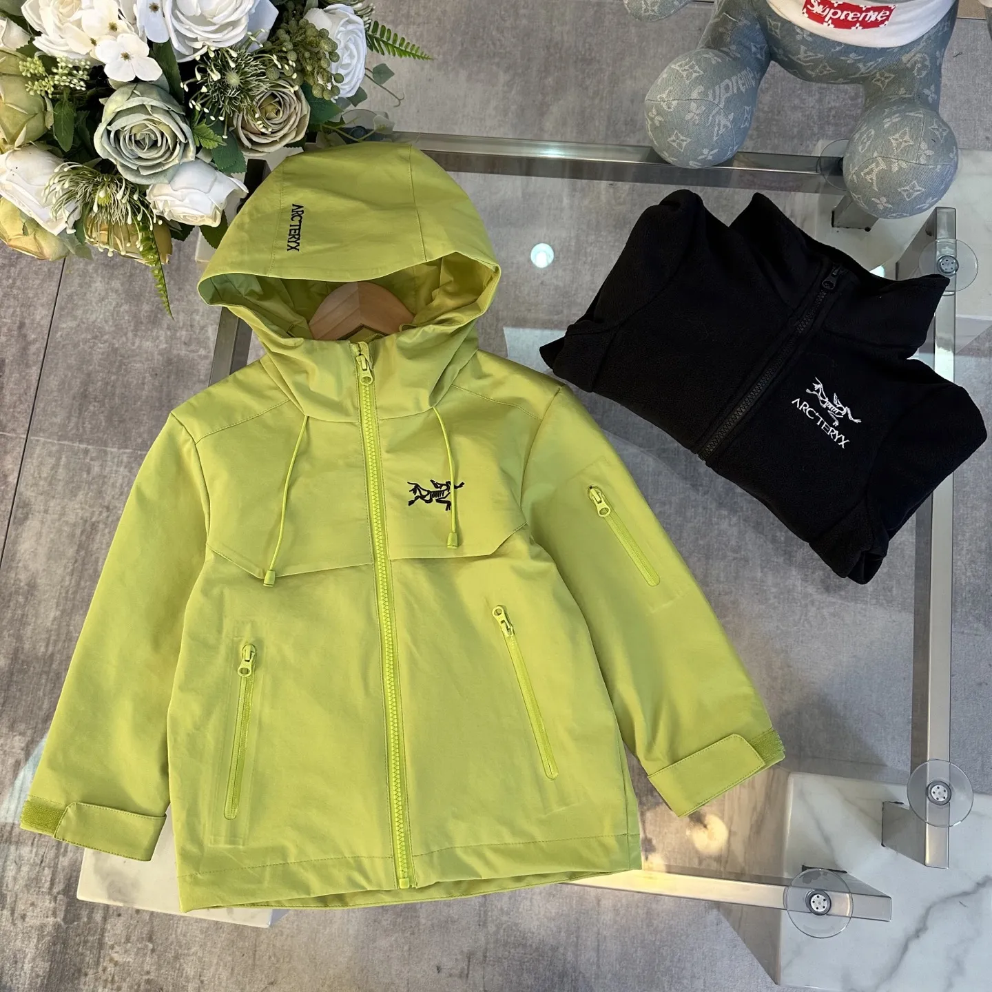 【110-160cm】絶対後悔しない トレンド 防風・防水機能 動きやすい インナー付きアウター