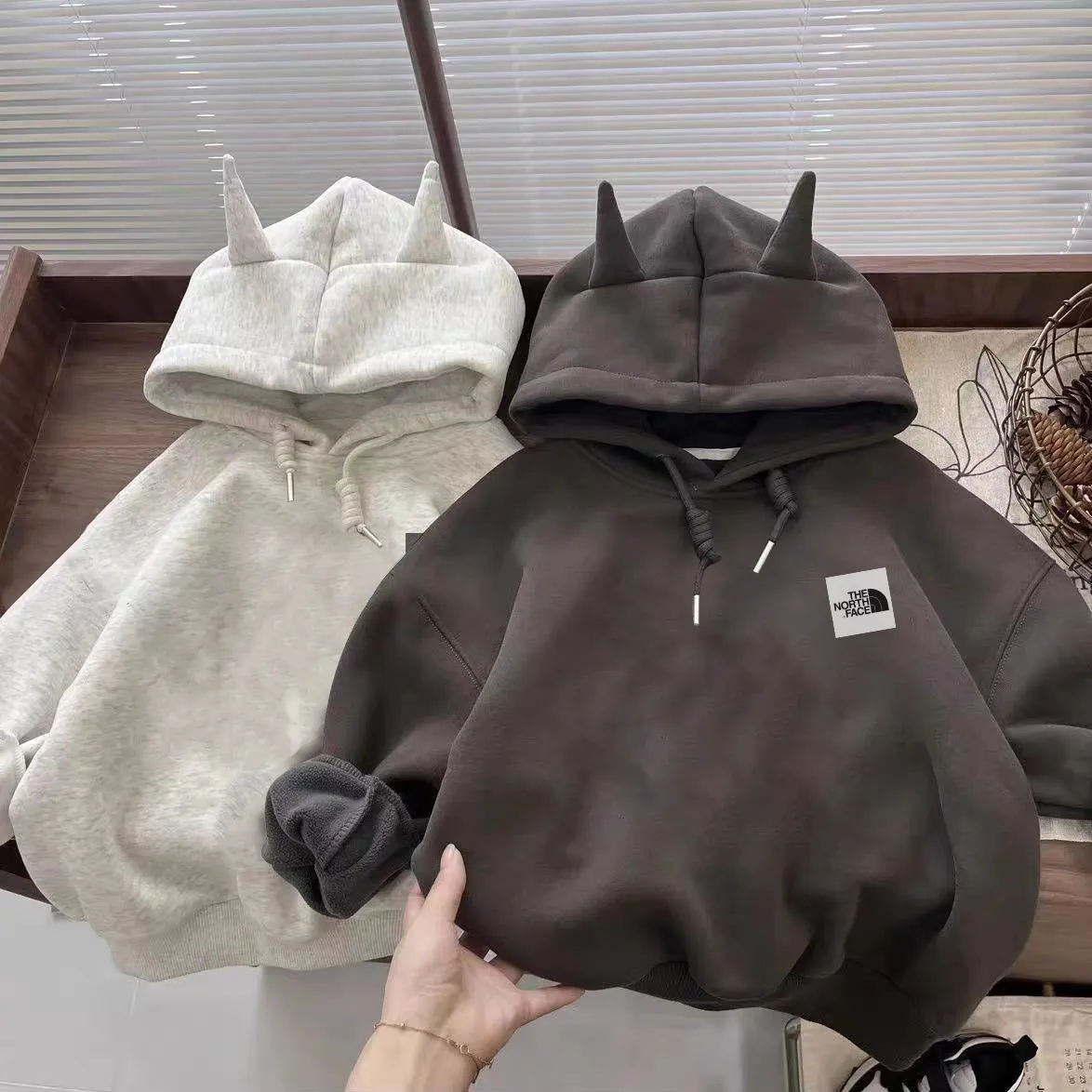 【90-150cm】人気爆発中 大注目 新作登場 ユニーク トレンド  着心地良い パーカー